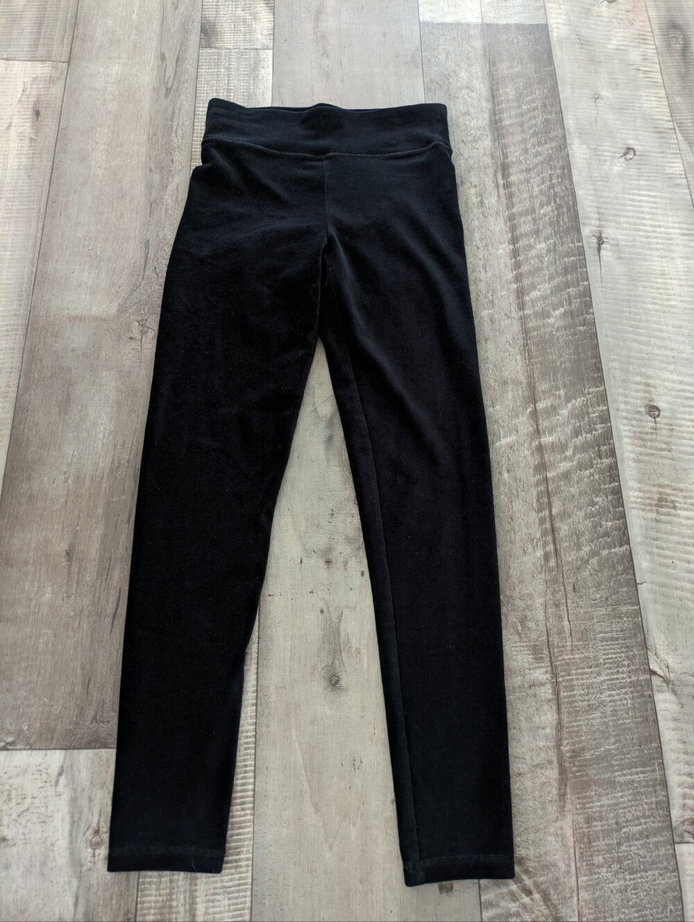 Aerie Leggings Black Ribbed Mid Rise Size M Black Velour Feel * runs small